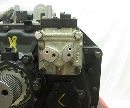 _Graphics/Web/TRSM0940_Auxiliary Section Disassembly Step 2.png